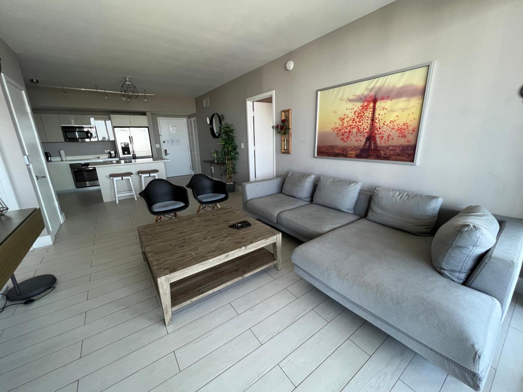 Mvr Apartments At Beachwalk Resort Hallandale Beach Bagian luar foto